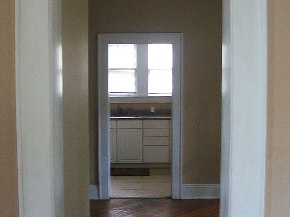 3rd image of 2134 McKinley Ave