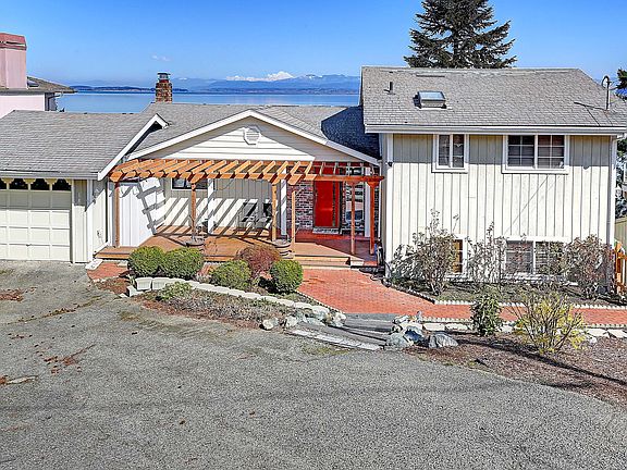 Several driveway parking spots available with one parking spot on the street