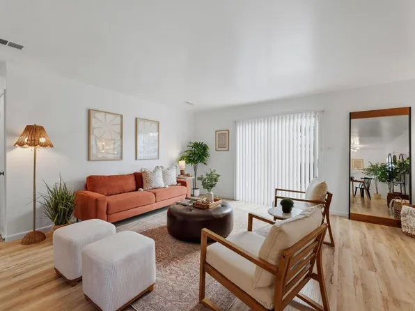 1129 S 55th St, Richmond, CA 94804