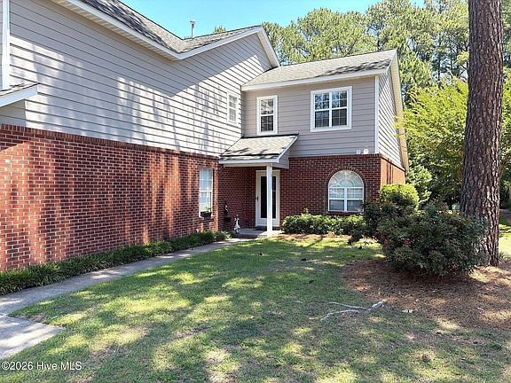 3rd image of 2708 Townes Dr
