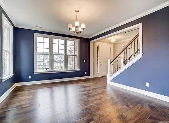 4th image of 3300 Randolph Park Cir