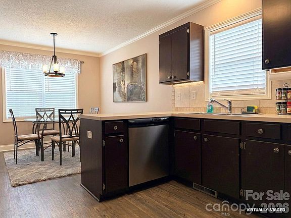 5th image of 5876 Saint Peters Church Rd