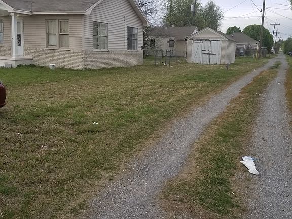 2nd image of 1407 NW Columbia Ave