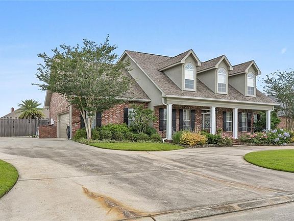 2nd image of 114 Lavender Ct