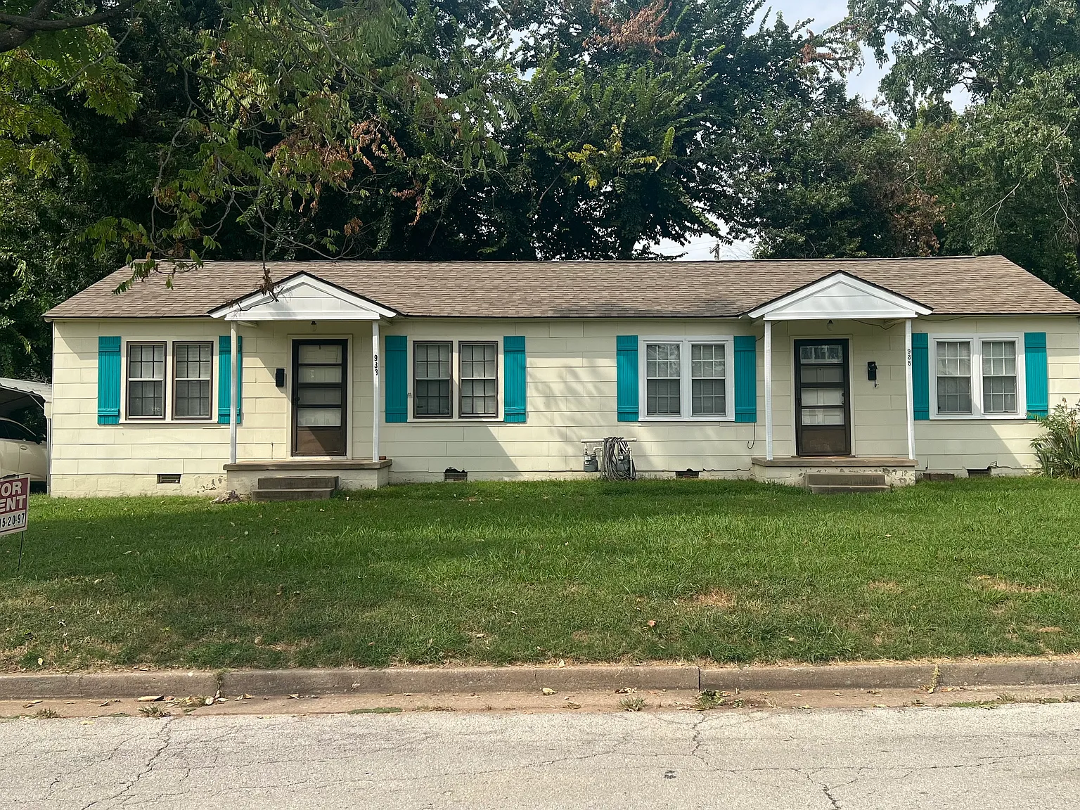 2 bed, 800 sqft, $1,000 — Photo 1