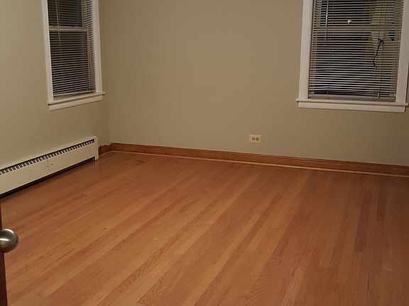 5th image of 5509 W Sunnyside Ave