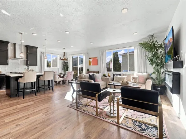 849 W Wynwood Park Dr, Murray, UT 84123