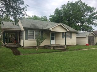 331 E Smith, Stratford, OK 74872