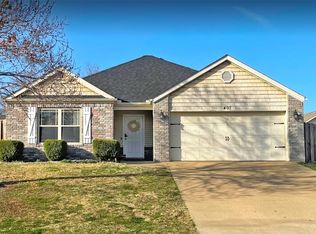 407 E Necessary Rd, Rogers, AR 72758