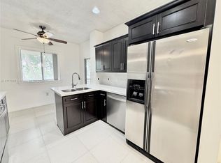 16320 Malibu Dr, Fort Lauderdale, FL 33326