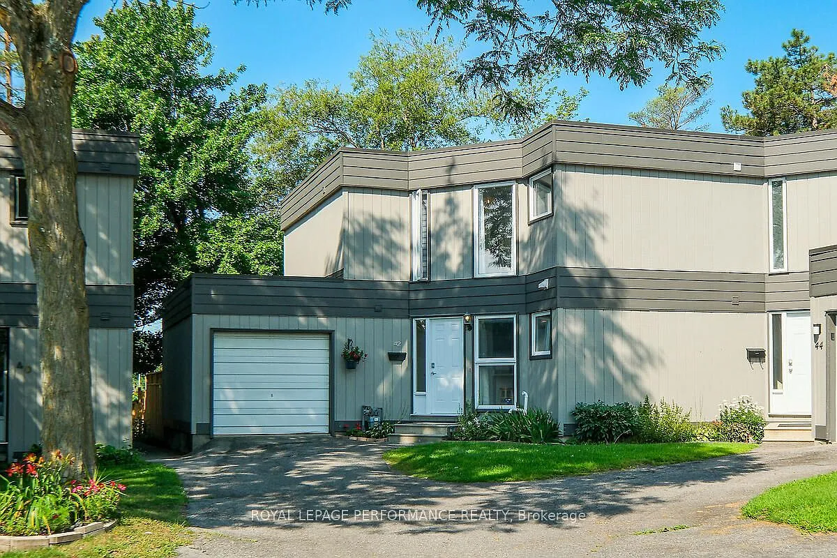 3 bed, $2,500 — Photo 2