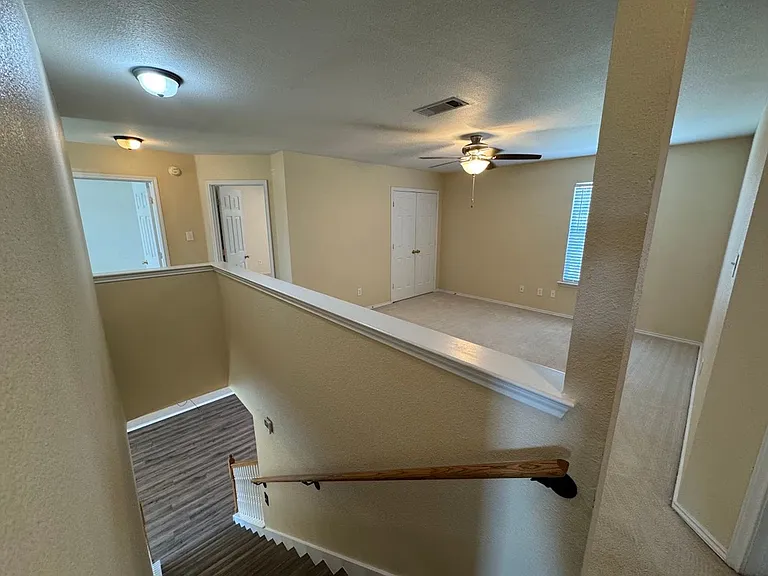 217 Tepee Dr — Photo 38