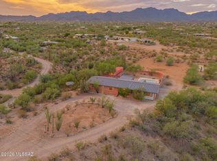 3930 N New York Dr, Tucson, AZ 85745