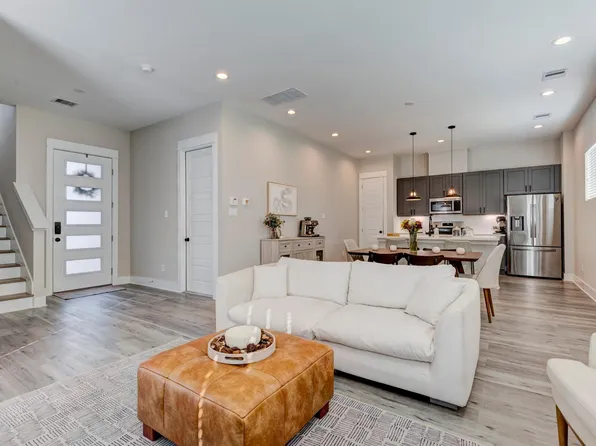 1181 W Tidwell Rd #A, Houston, TX 77091