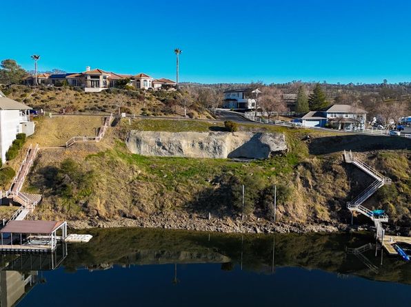 1057 Shoreline Dr, Copperopolis, CA 95228