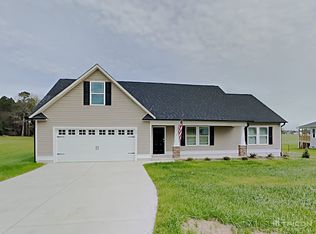 70 Hurricane Alley, Benson, NC 27504