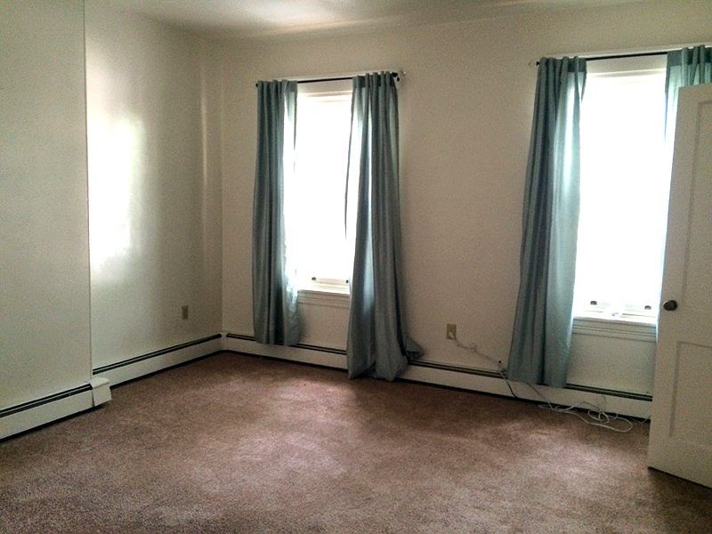 2nd image of 262 Walnut St #2