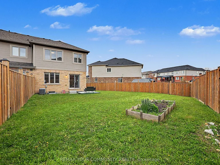 56 Skinner Dr — Photo 26