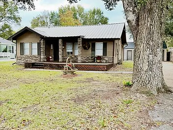 3165 Charles Ave, Groves, TX 77619