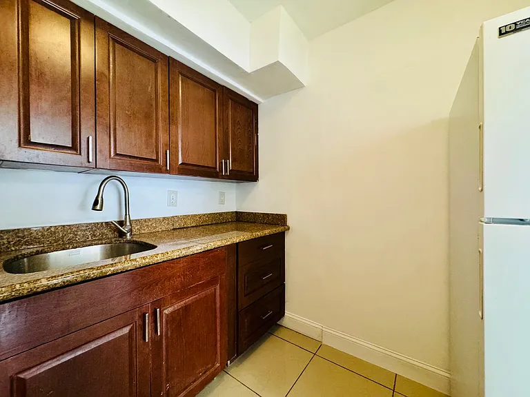 1060 NW 116th St #1 — Photo 9