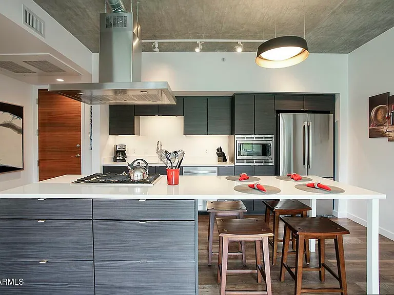 100 W Portland St #306 — Photo 6