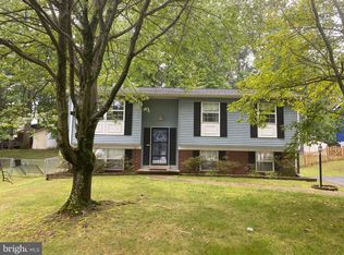 14364 Southgate Ct, Woodbridge, VA 22193