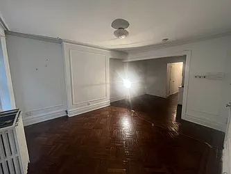 Rented by Green Line Realty