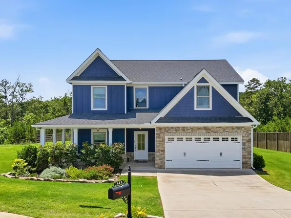 449 Tom Avery Dr, Ball Ground, GA 30107