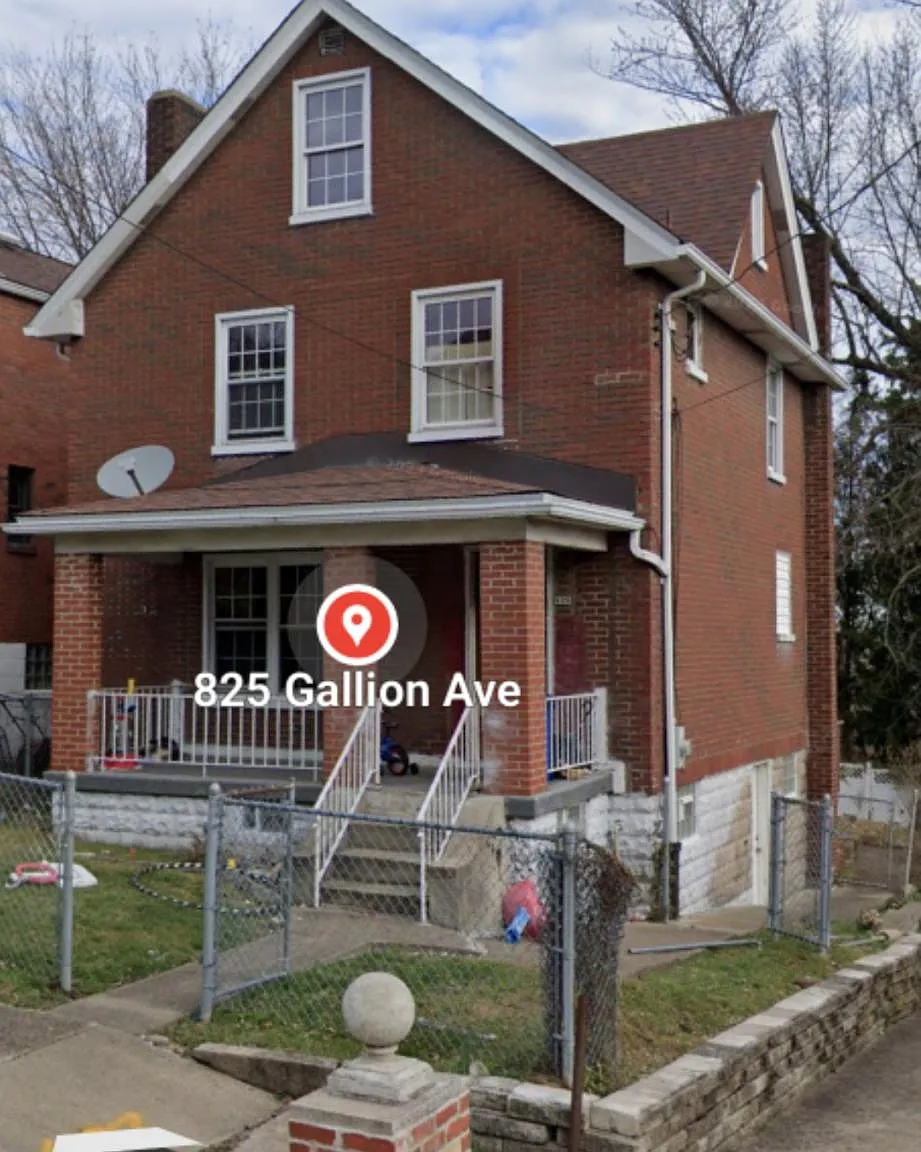 3 bed, 1.5 bath, 1250 sqft, $1,495 — Photo 1