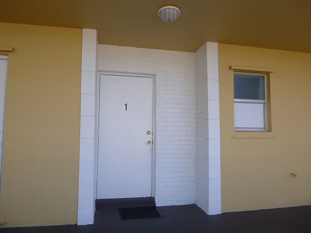 1st image of 560 SE 2nd Ave APT H1