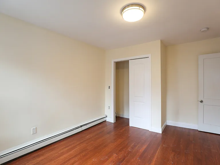 19 Claymoss Rd #3 — Photo 5