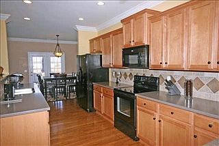 5th image of 1001 Kangley Dr