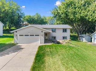 16995 Gannon Way, Rosemount, MN 55068