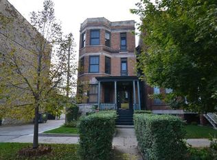 3614 N Bosworth Ave #2-R, Chicago, IL 60613
