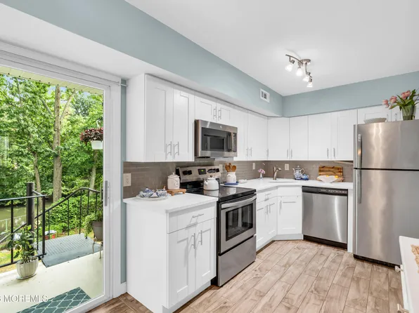11 Indiana Court #A, Matawan, NJ 07747