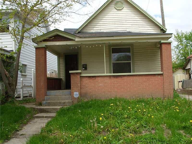 1st image of 1552 Lexington Ave