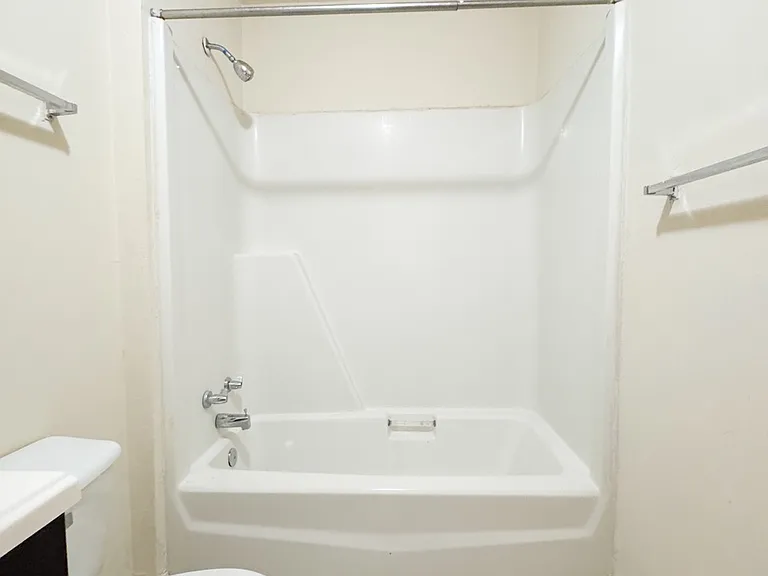 1502 Atkamire Dr — Photo 11