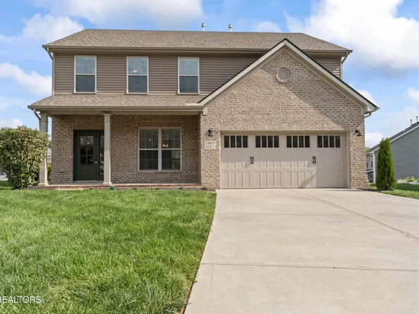 1907 Dark Sky Ln, Knoxville, TN 37932