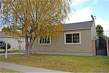 4th image of 7446 Lemoran Ave