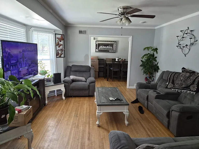 5451 Derron Ave — Photo 6