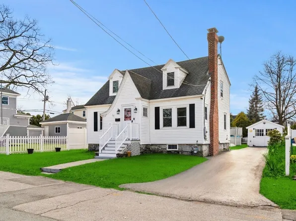 4 Fern St, Chelmsford, MA 01824