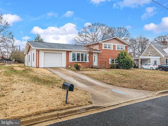 4th image of 7210 Wessex Dr