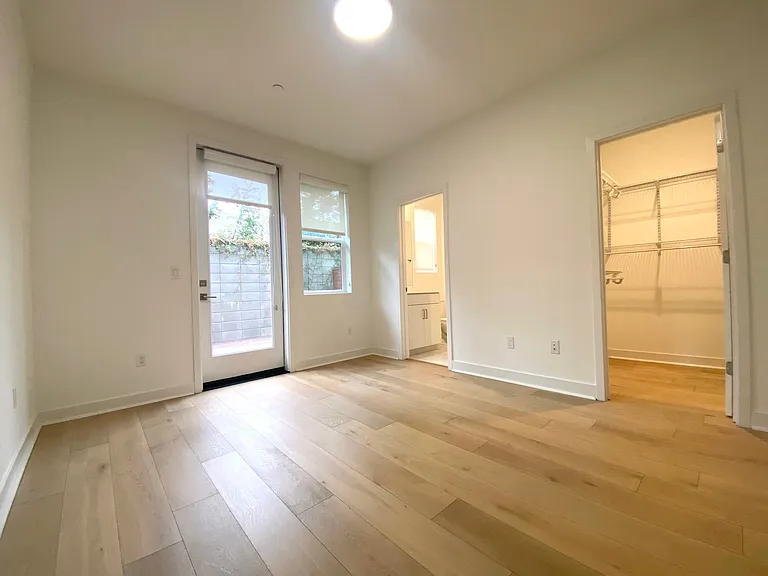 1427 Pullman Way — Photo 31