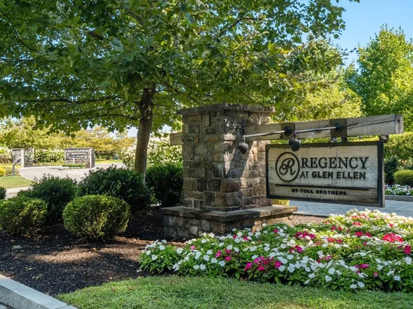 20 Lansing Way #20, Millis, MA 02054