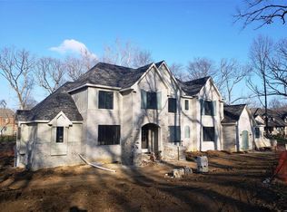 141 Frontenac Frst, Frontenac, MO 63131