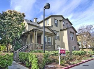 80 Glenmead Ct, Mountain View, CA 94040