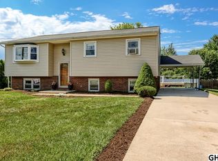 1115 E Maple St, Palmyra, PA 17078