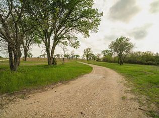 23249 NW Mitchell Rd, Garnett, KS 66032