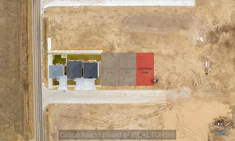 1st image of 4221 Wilder Ave