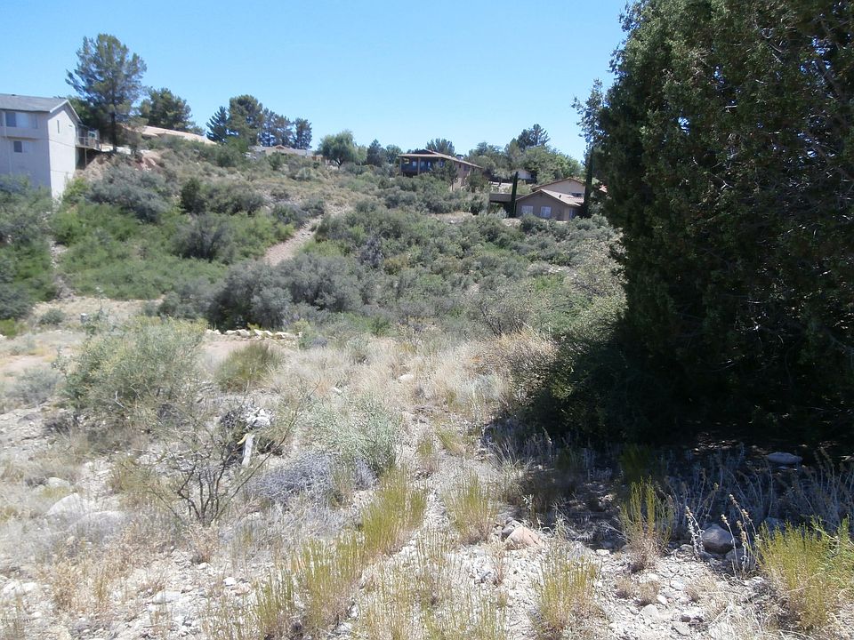 1st image of 1079 E Desert Jewel Dr